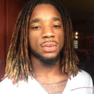 Meet your Posher, Devin